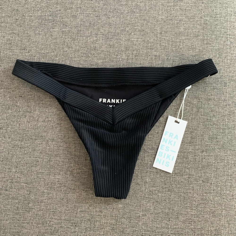 Frankie’s Bikinis grace ribbed cheeky bottom